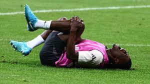 的决定显得 的决定显得