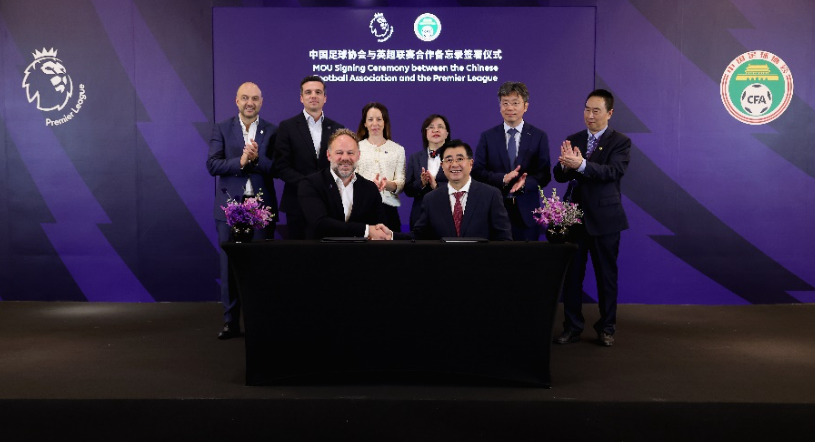 她多次观察 她多次观察