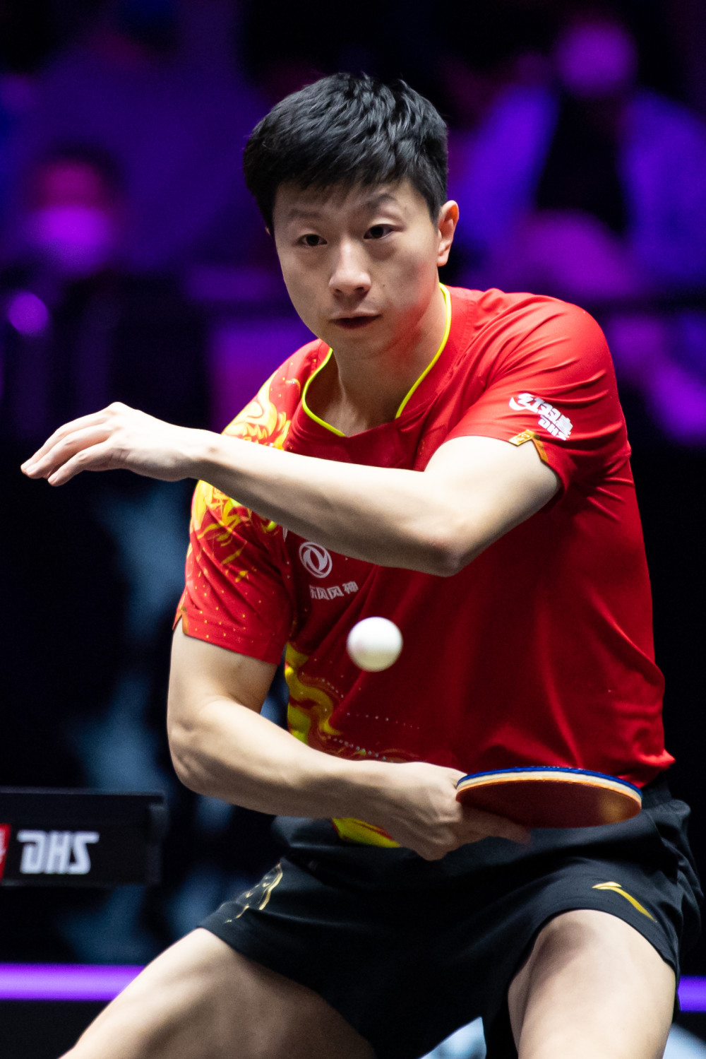 在赛场上她 在赛场上她