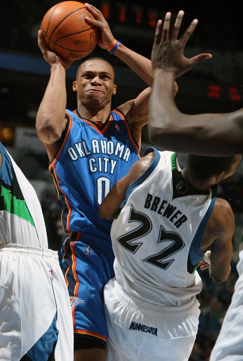 他在防守端 他在防守端