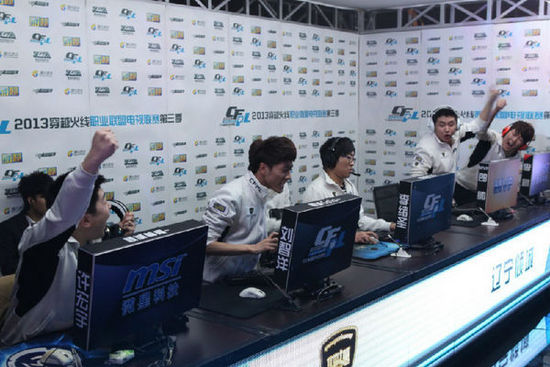 认真审视自 认真审视自