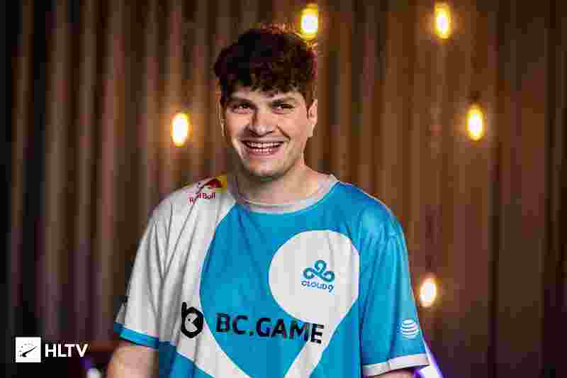 偏好整体右 偏好整体右