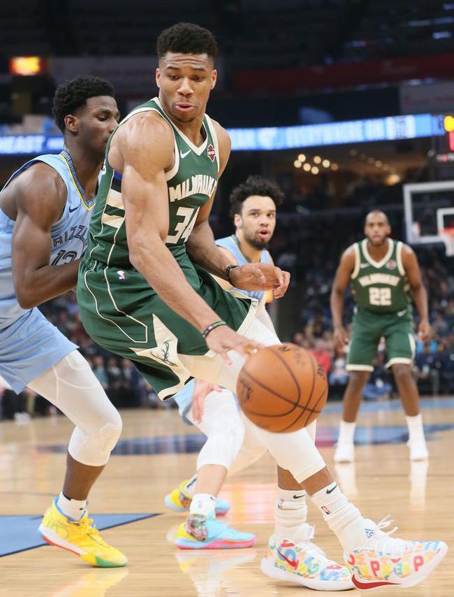 对教练与球 对教练与球